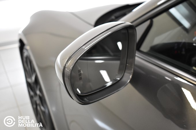 PORSCHE 911 Carrera S